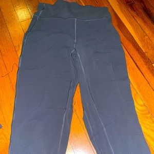 Lululemon leggings lose fit and cropped.